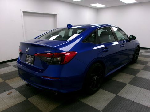 Used 2024 Honda Civic Sport image 12