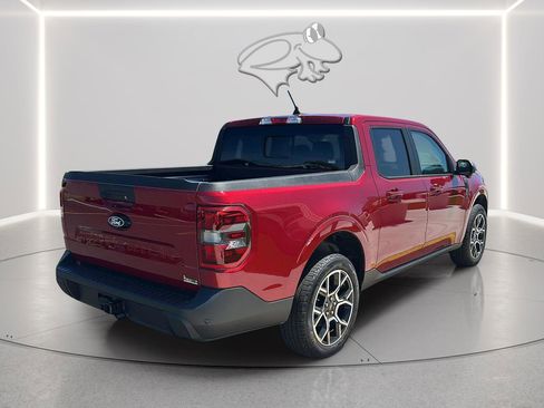 Used 2025 Ford Maverick Lariat w/ 4K Tow Package AWD/4WD image 5