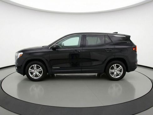 Used 2024 GMC Terrain SLE image 5