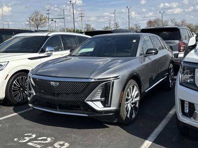 Certified 2025 Cadillac Lyriq Luxury w/ LPO, Floor Liner Package