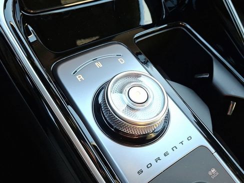 New 2025 Kia Sorento SX Prestige AWD/4WD image 12