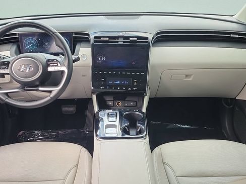 Used 2022 Hyundai Tucson Limited w/ Cargo Package FWD image 11