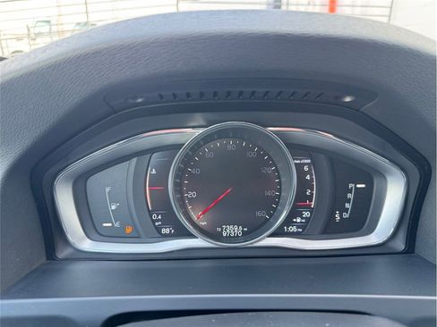 Used 2016 Volvo V60 T5 Cross Country w/ Convenience Package AWD/4WD image 29