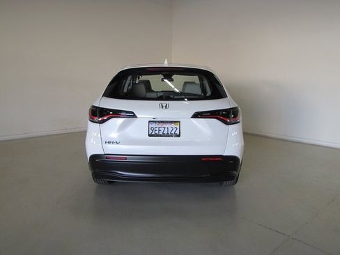 Certified 2023 Honda HR-V LX image 22