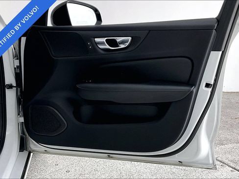 Certified 2023 Volvo S60 B5 Plus w/ Climate Package AWD/4WD image 24
