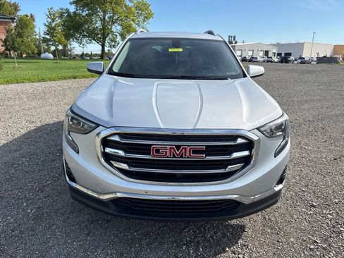 Used 2019 GMC Terrain SLT w/ Preferred Package AWD/4WD image 2