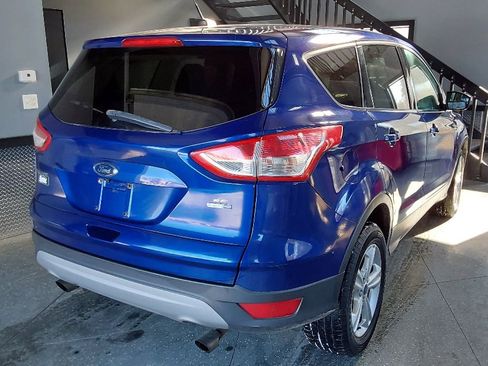 Used 2016 Ford Escape SE image 9