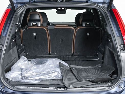Used 2023 Volvo XC90 T8 Core AWD/4WD image 31