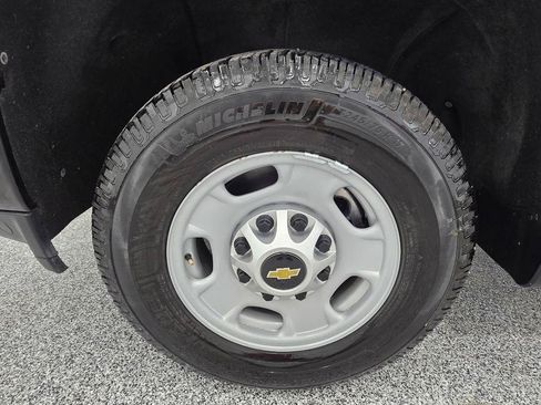 Used 2020 Chevrolet Silverado 2500 W/T RWD image 21
