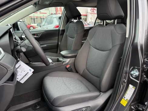 New 2025 Toyota RAV4 XLE image 8