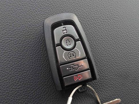 New 2025 Ford F150 Lariat w/ Equipment Group 502A High image 25