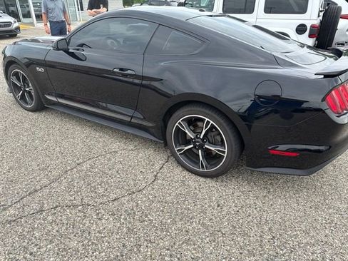 Used 2016 Ford Mustang GT Premium w/ Equipment Group 401A RWD image 6