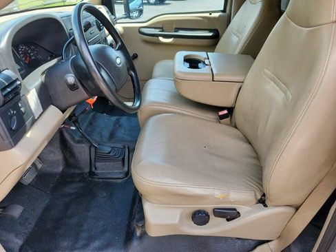 Used 2007 Ford F450 4x4 Regular Cab Super Duty image 4