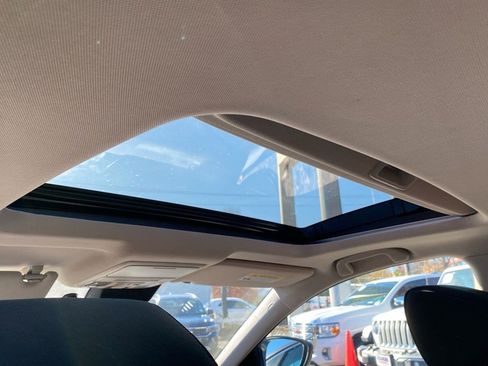 Used 2020 Honda Accord EX image 18