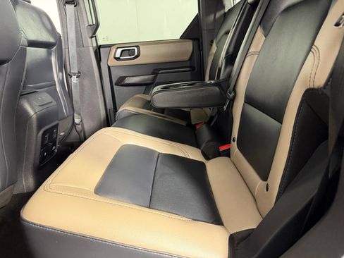Used 2024 Ford Bronco Wildtrak AWD/4WD image 27