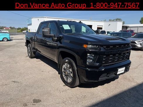 Used 2022 Chevrolet Silverado 2500 Custom w/ Custom Value Package AWD/4WD image 7