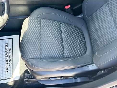 Used 2019 GMC Acadia SLE w/ LPO, Black Accent Package image 21