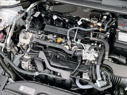 Used 2025 Toyota Corolla LE image 30