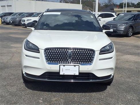 Used 2022 Lincoln Corsair Reserve w/ Equipment Group 201A image 24