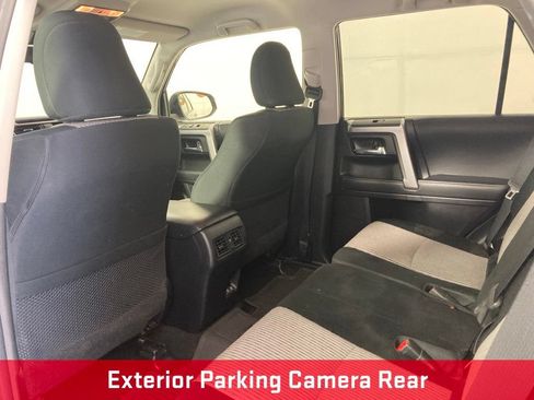 Used 2020 Toyota 4Runner SR5 AWD/4WD image 12