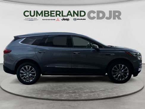 Used 2020 Buick Enclave Premium w/ LPO, Luxury Package FWD image 14