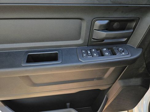 New 2026 RAM 2500 Tradesman AWD/4WD image 15