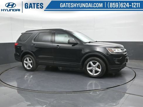 Used 2018 Ford Explorer 4WD image 1