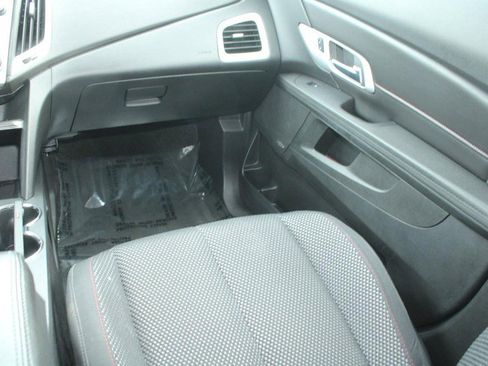 Used 2017 GMC Terrain SLE w/ Convenience Package image 17