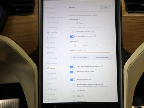 Used 2020 Tesla Model X Long Range image 59