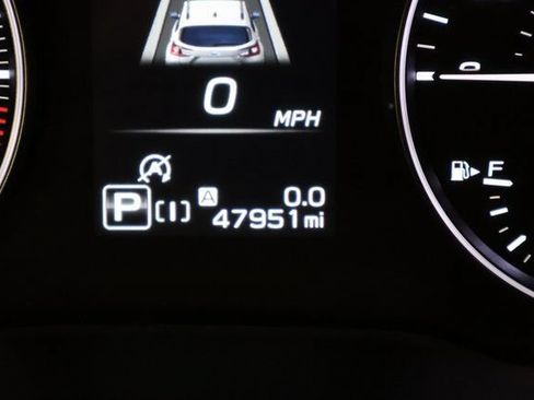 Certified 2024 Subaru Crosstrek 2.0i Premium AWD/4WD image 17