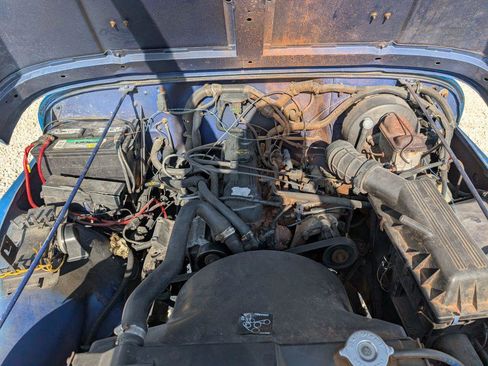 Used 1994 Jeep Wrangler S image 14