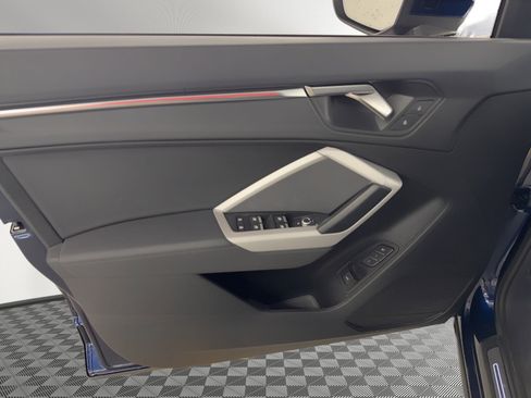 Used 2023 Audi Q3 2.0T Premium Plus w/ Premium Plus Package image 14