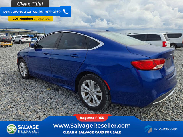 Used 2015 Chrysler 200 Limited w/ Convenience Group FWD image 3