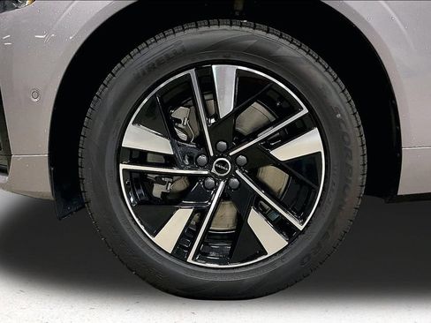 New 2026 Volvo XC60 T8 Plus w/ Climate Package AWD/4WD image 14