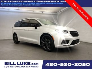 New 2026 Chrysler Pacifica Select video 1