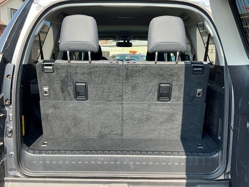 Used 2019 Lexus GX 460 Premium AWD/4WD image 35