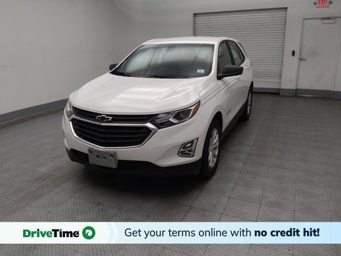 Used 2020 Chevrolet Equinox LS image 1