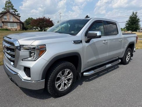 Used 2020 GMC Sierra 1500 SLE w/ SLE Value Package AWD/4WD image 1