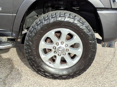 Used 2020 RAM 2500 Laramie image 10