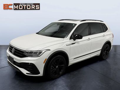 Used 2023 Volkswagen Tiguan SE R-Line