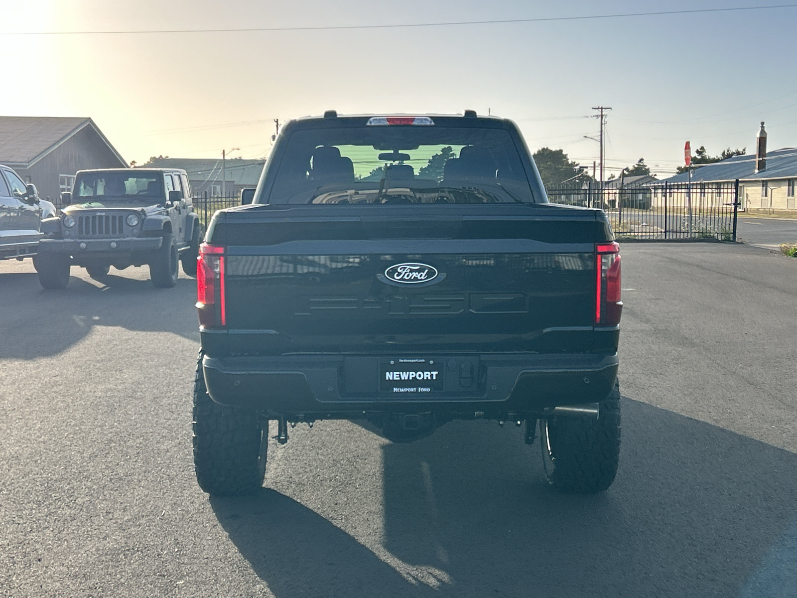 New 2026 Ford F150 XLT w/ XLT Black Appearance Package AWD/4WD image 33