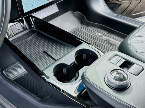 Used 2024 Ford Mustang Mach-E Premium AWD/4WD image 18
