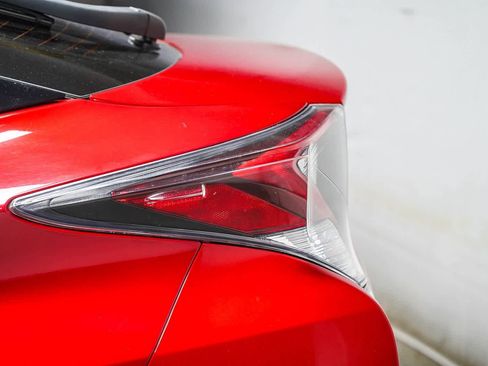 Certified 2017 Toyota Prius Two w/ Carpet Mat Package image 9