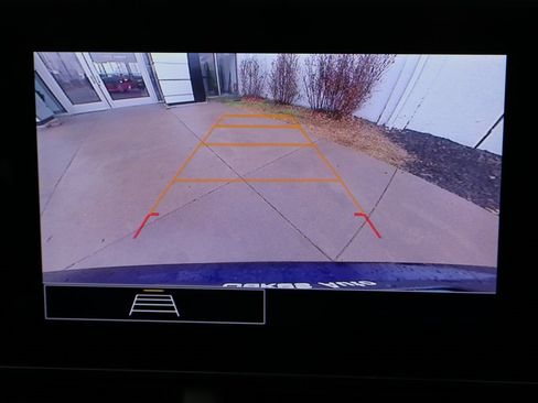 Used 2024 Chevrolet Trax LS w/ LS Convenience Package image 25