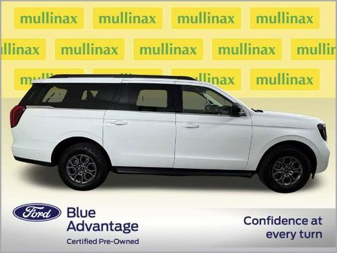 Certified 2025 Ford Expedition Max Active RWD image 2