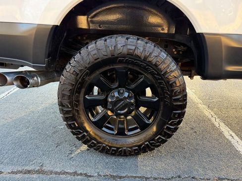 Used 2019 Ford F350 Platinum w/ Platinum Ultimate Package image 32