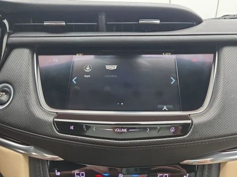 Used 2019 Cadillac XT5 Luxury FWD image 34