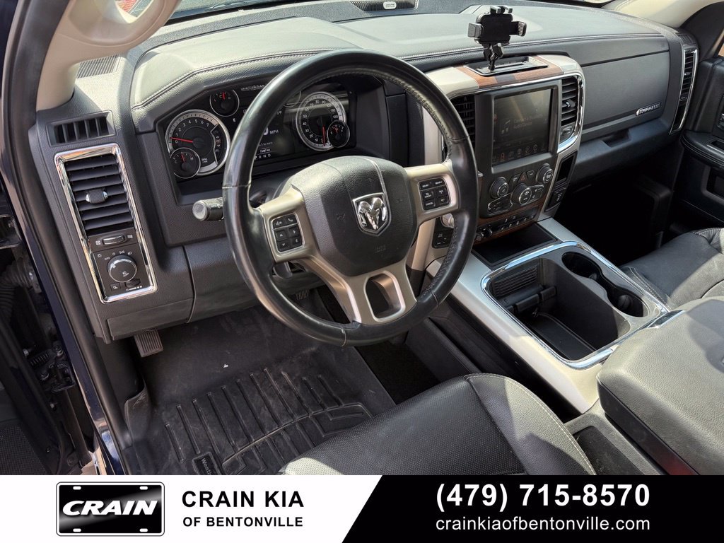 Used 2016 RAM 1500 Laramie w/ Convenience Group AWD/4WD image 9