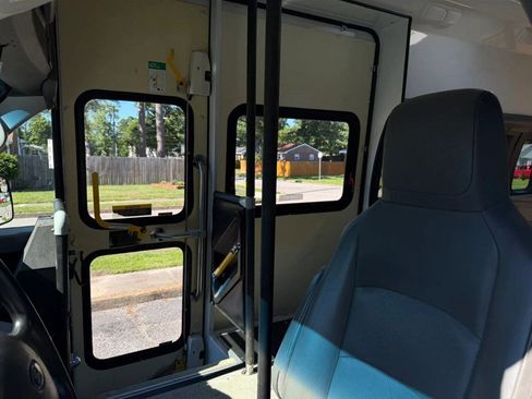 Used 2013 Ford E-350 and Econoline 350 Extended Super Duty w/ PWR Group RWD image 15