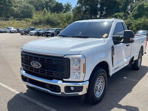 Used 2025 Ford F250 XL w/ XL Chrome Package RWD image 1